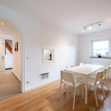 شقة Am01 Haus Mit Garten & Terrasse! *