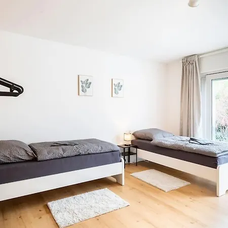 Am01 Haus Mit Garten & Terrasse! *